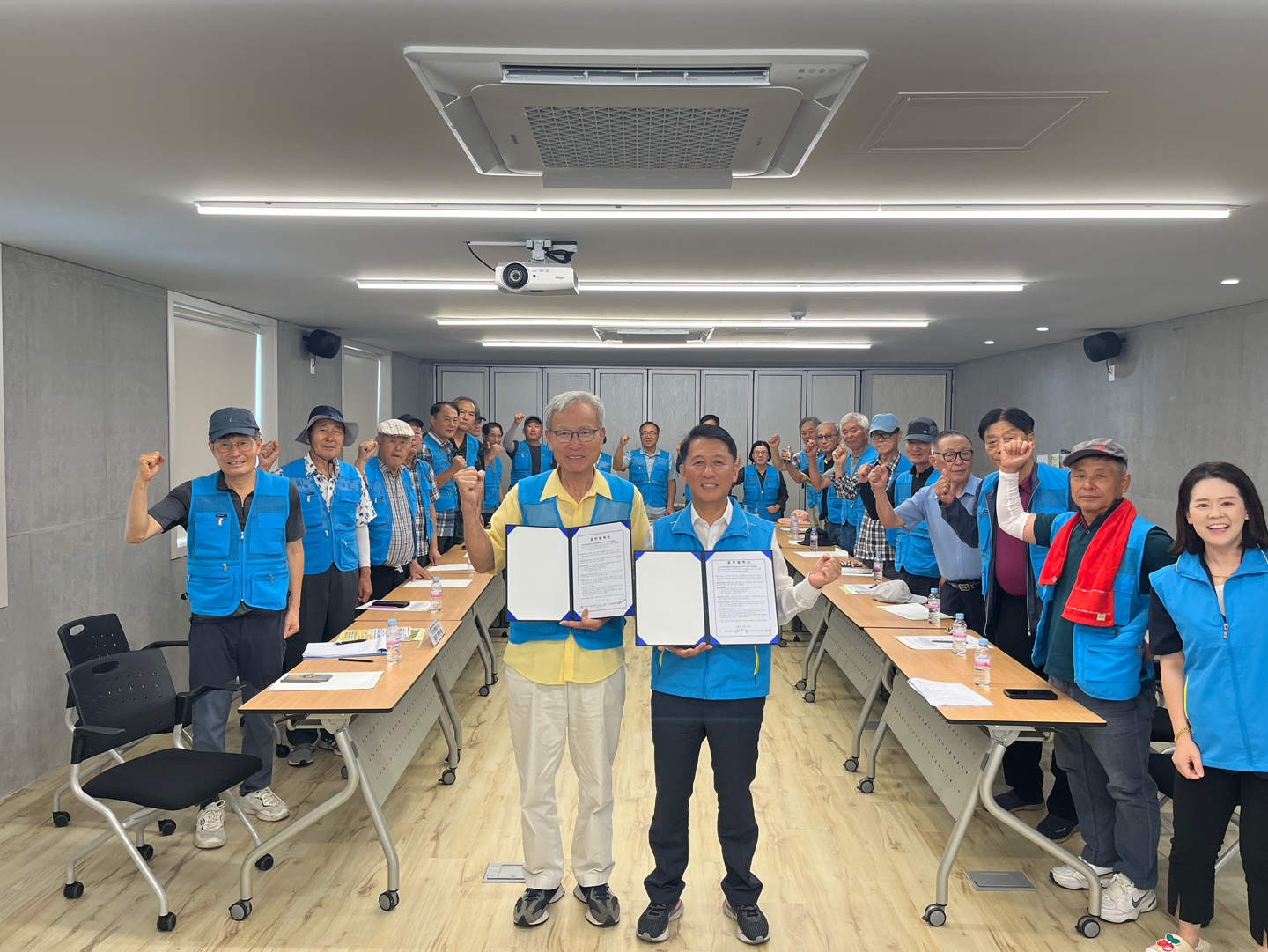 부안군일자리센터-부안군행정동우회 농어촌 일자리 창출·자원봉사 문화 정착 업무협약 체결 1번째 이미지