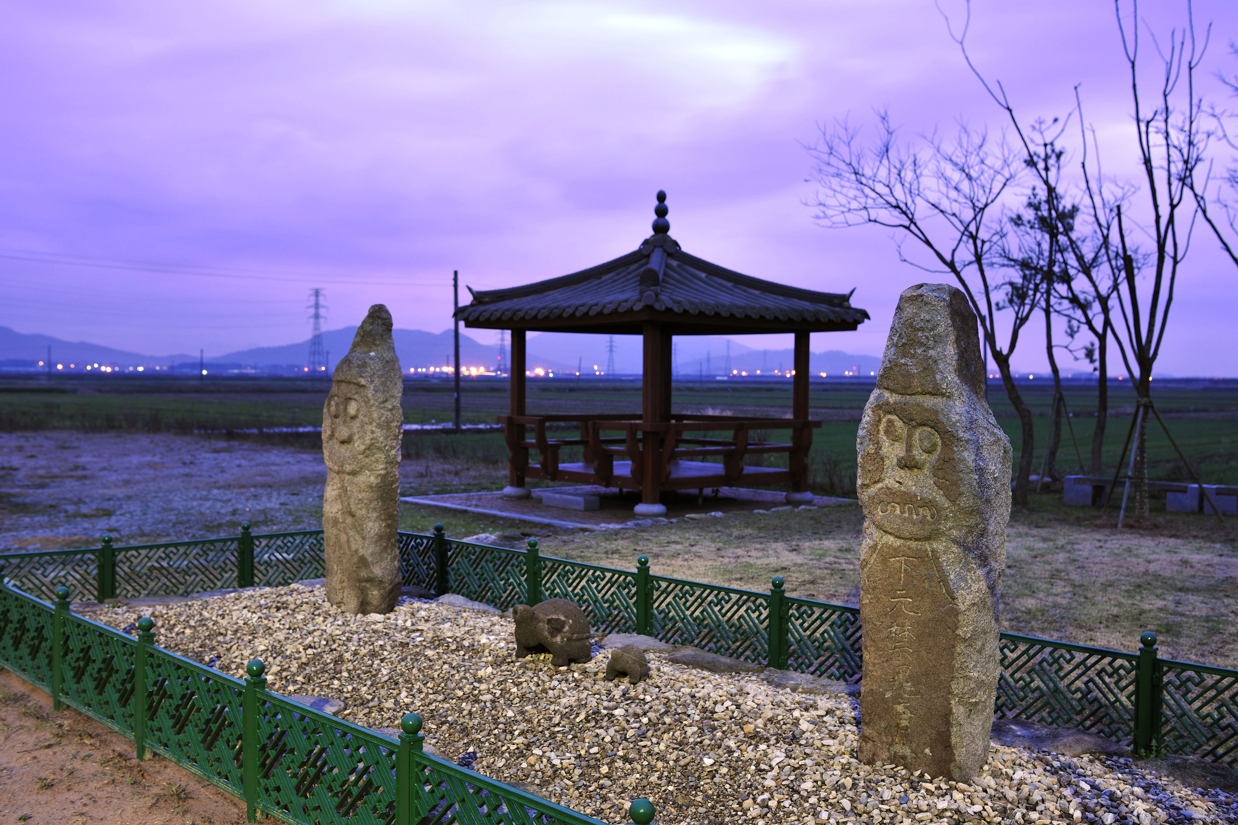 50이학춘-죽림리석장승.jpg
