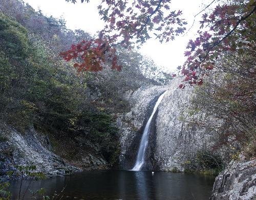 제4회부안관광사진공모전(직소폭포의가을/입선)