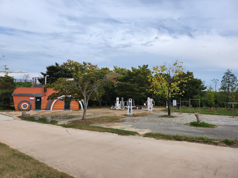 image_1.jpg
