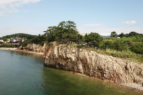 Jeokbyeokgang Cliff