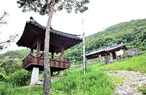 Banggyeseodang Village School